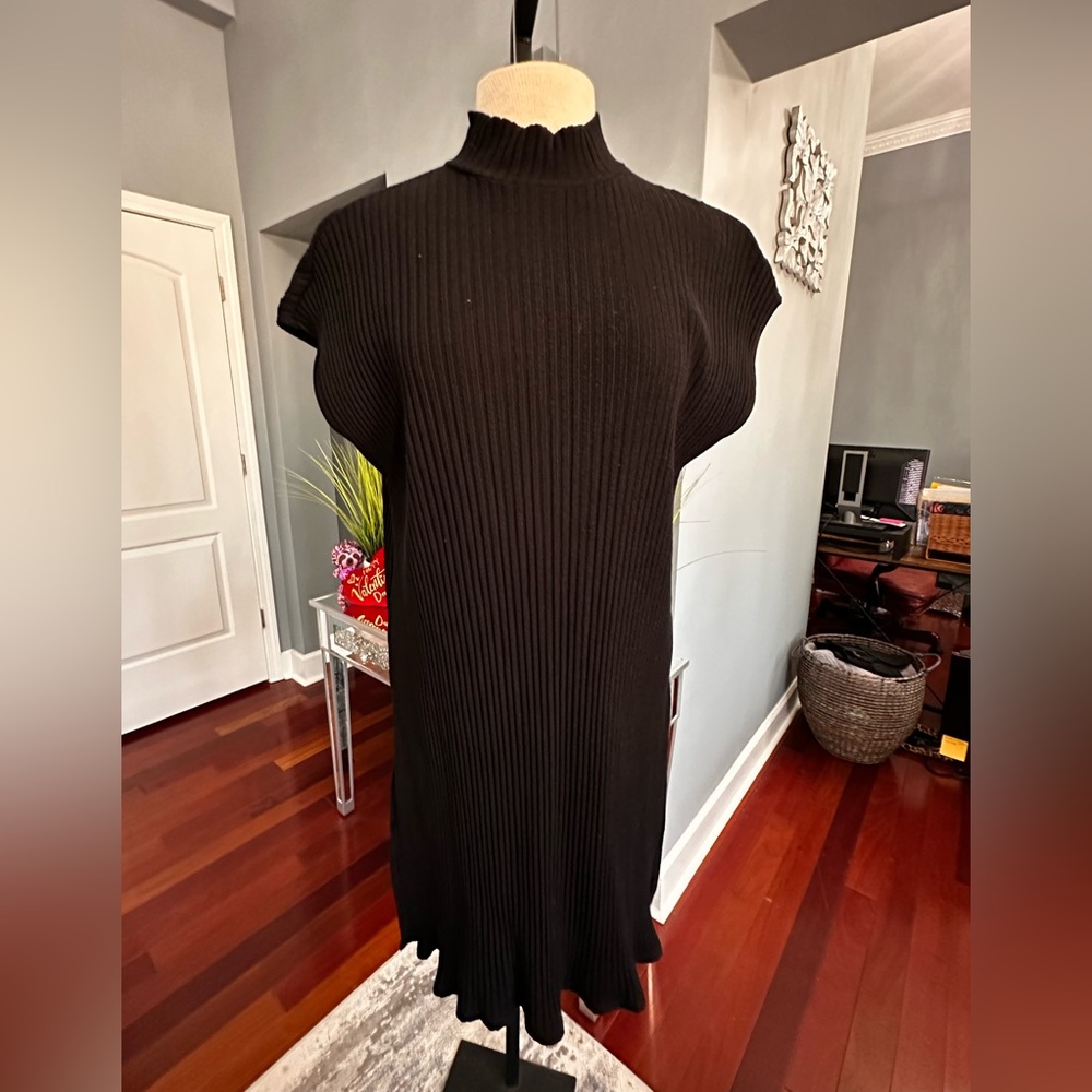 Chio's Black Side Split Sweater